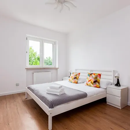 Sea View By Bookinghost