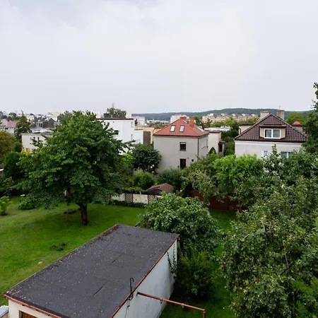 Sea View By Bookinghost Appartamento